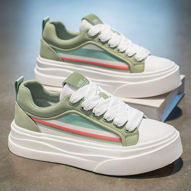 

Trendy brand men s shoes 2025 summer new lightweight breathable sports casual shoes versatile lace-up flying woven casual board shoes 39