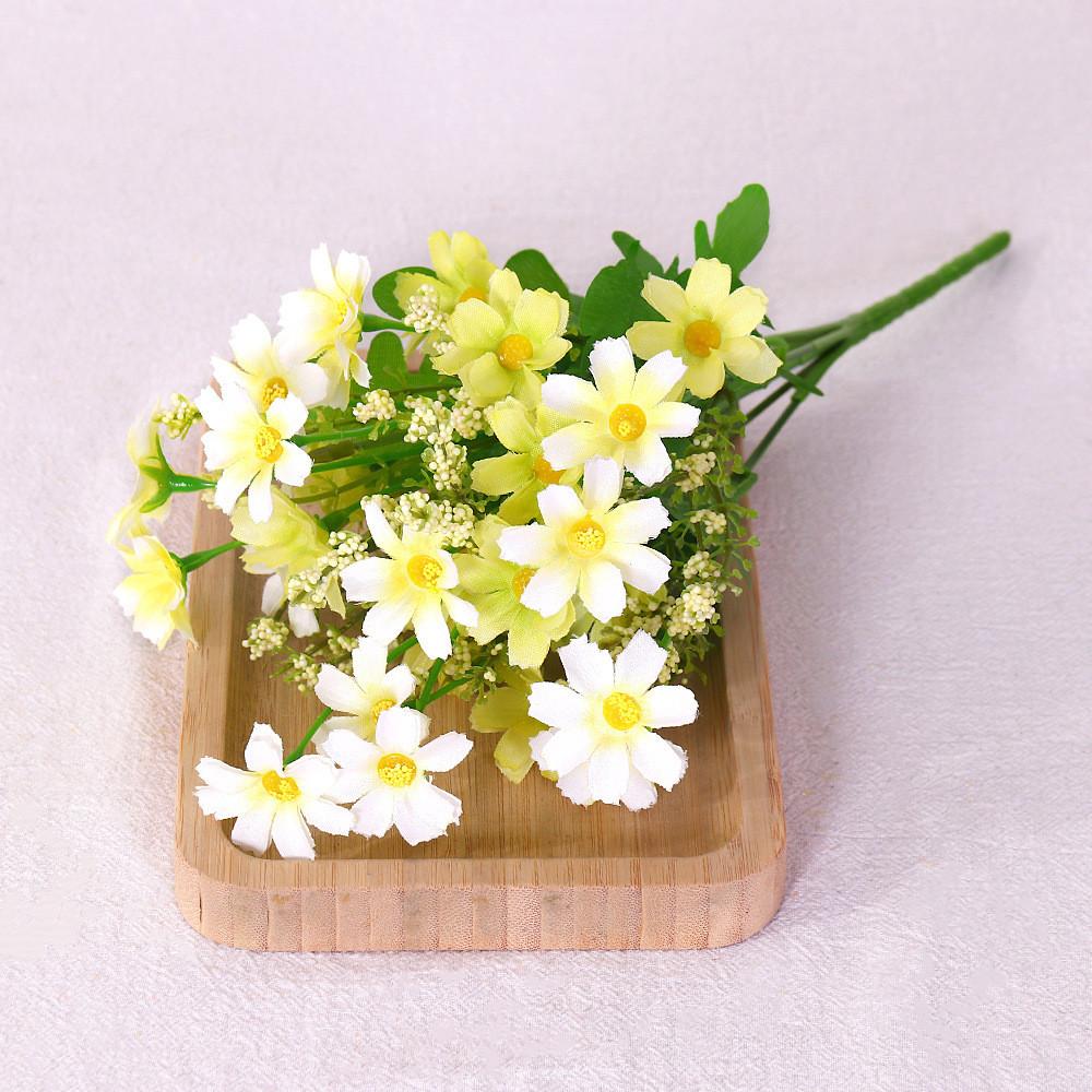 Realistic Daisy Fake Flower Arrangement For Bridal Bouquet Home Decoration Shoot Photo