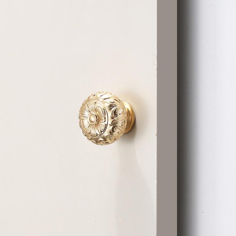 1pc Drawer single-hole handle new Chinese retro cupboard door handle luxury European bedside table handle.