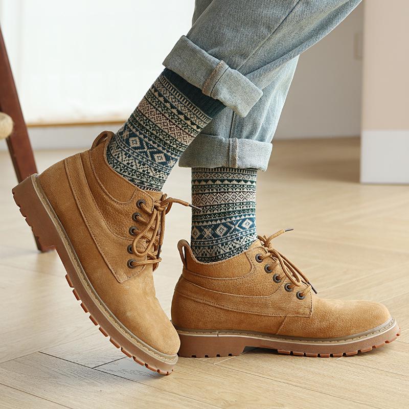 Men's Autumn/Winter Thick Warm Wool Mid-Calf Socks - Japanese Retro Ethnic Style, Small Diamond Pattern