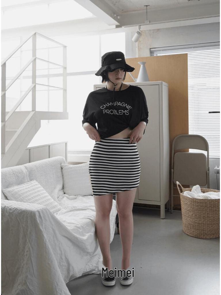 Korean Striped Three-Piece Bikini Set - Sexy Bandeau with Chest Pads and Halter Neck, Perfect for Hot Springs & High-End Resorts