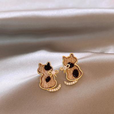 Silbernadel mit Diamant-Leopardenmuster Kätzchen Ohrstecker Herbst und Winter Retro Vielseitig Ohrstecker Design Sinn Nische
