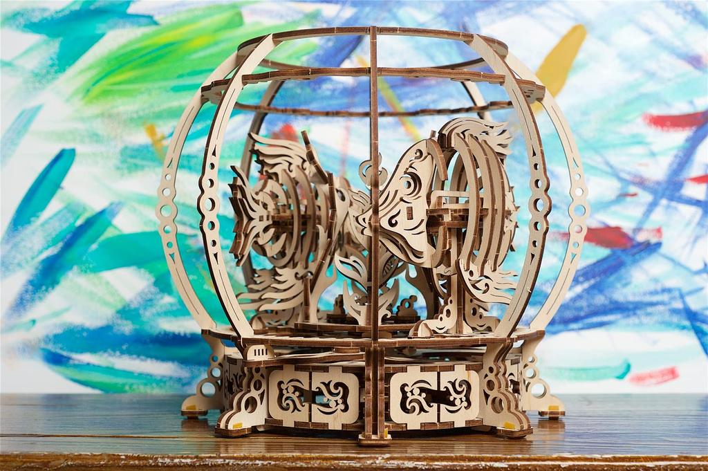 Ugears Aquarium 70155 Wooden Puzzle No Glue or Tools Required 3D Puzzle for Adults Model