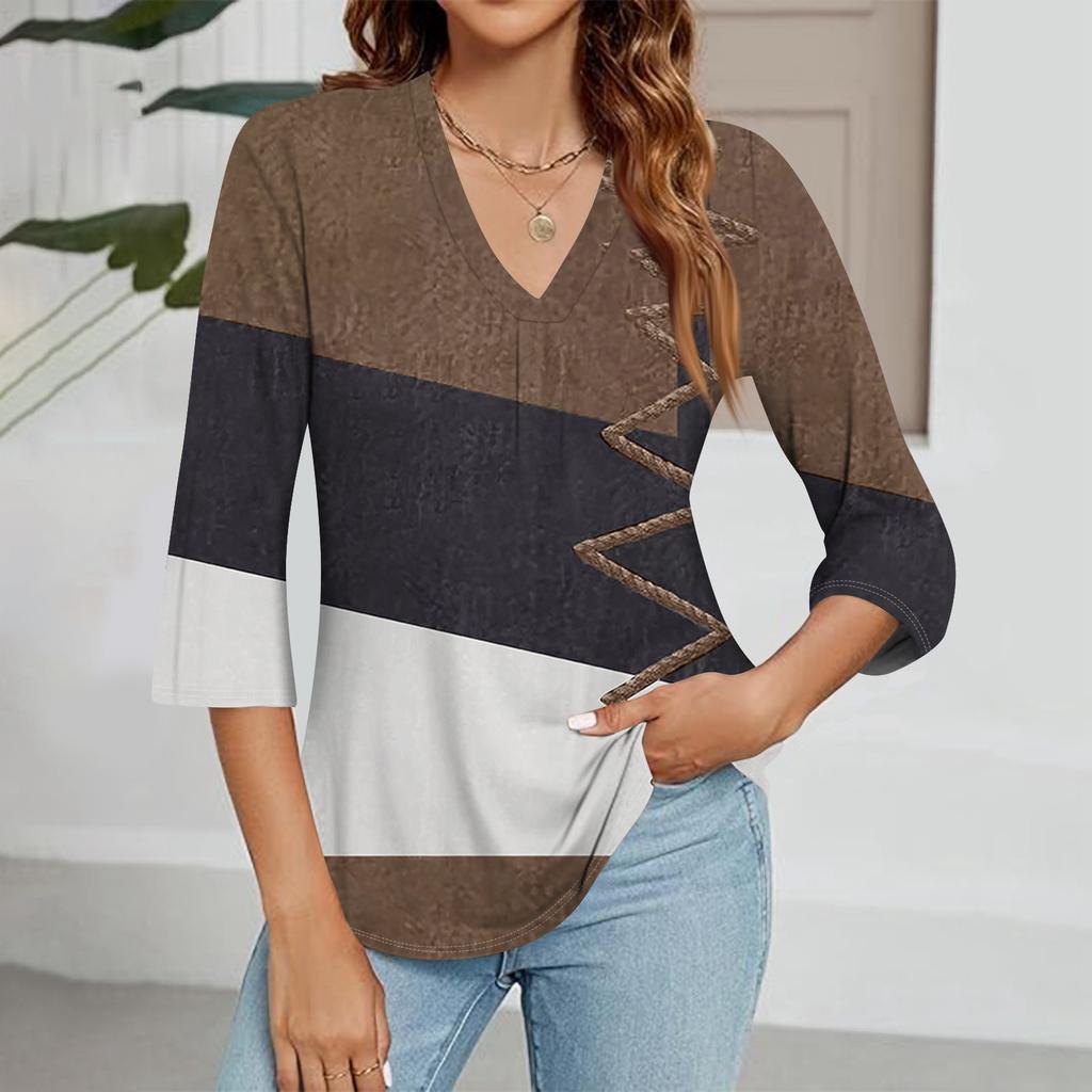 Women's V-neck Gradient Print Three-quarter Sleeve Fashion Top