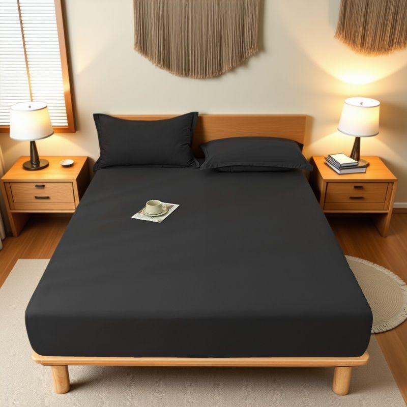 

Приємне до шкіри однотонне простирадло на резинці з покривалом та наволочкою 90x200-30 cm