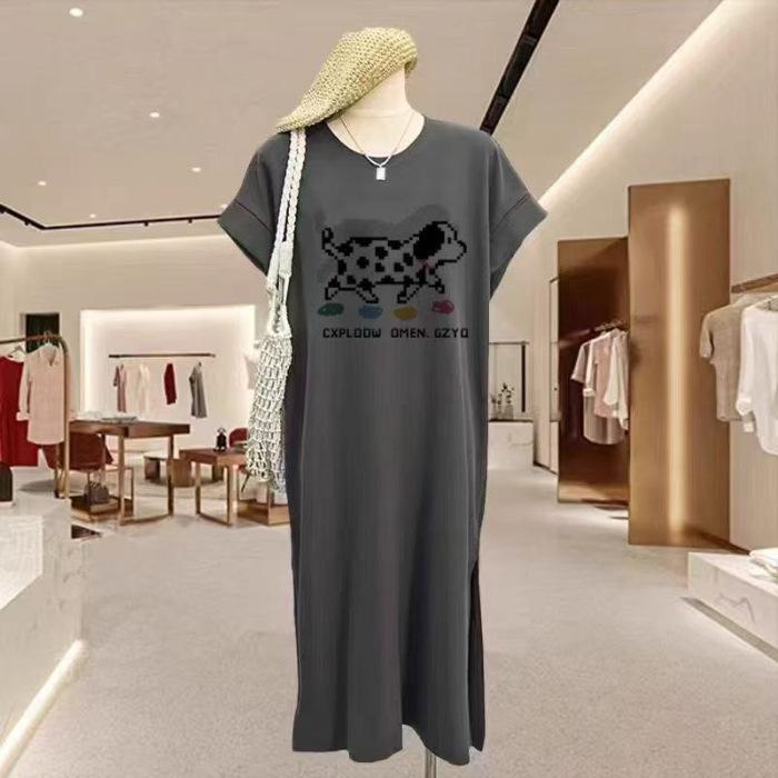 

Новое платье в корейском стиле, свободного кроя, повседневное, большого размера, стройнящее, с разрезом для лета 4XL темно-серого