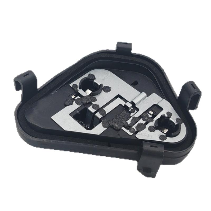 Automotive Accessories for F30 2013-2019 Rear Light Lamp Panel Bulb Socket 63217313043 Car Tail Lamp Bulb Holder Socket