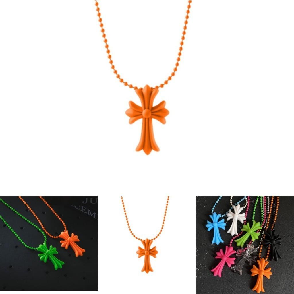 Collana a Croce Edizione Limitata 20° Anniversario Tokyo Aoyama Colorata e alla Moda