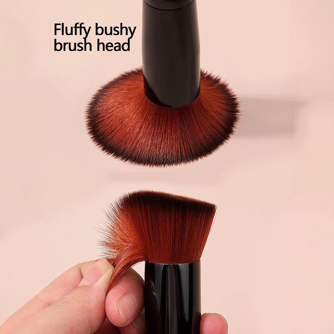 

Multifunctional Portable Makeup Brush for Foundation & Contour