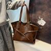 Women's Retro Large-Capacity Shoulder Bag 2025 - New Versatile Autumn/Winter Tote for Simple Commute