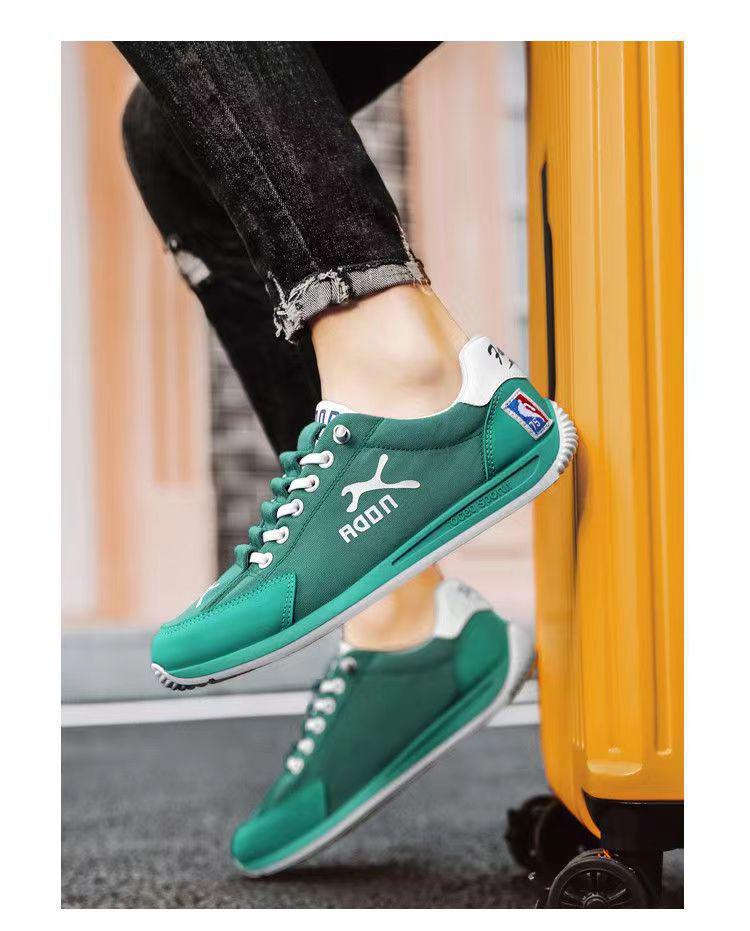 2025 Men's Trendy Summer Casual Breathable Soft Sole Shoes