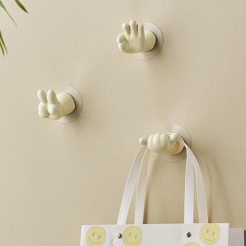 Creative Room Decor Keychain Wall Wall Hooks Suction Cups Hanging Hooks Storage Kitchen Gadgets Bathroom Accessories Coat Rack