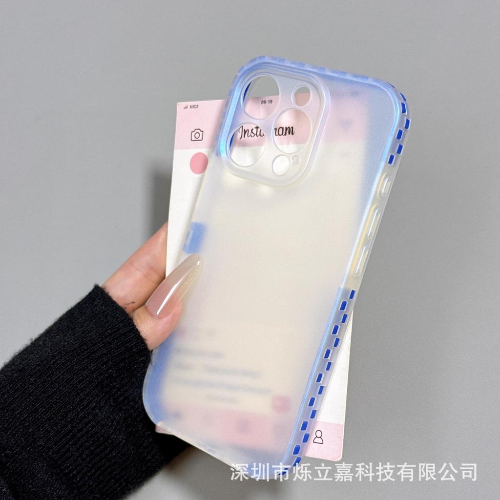 Applicable to iphone17PROMAX mobile phone case, laser matte semi-transparent Apple 16 side square anti-drop protective case
