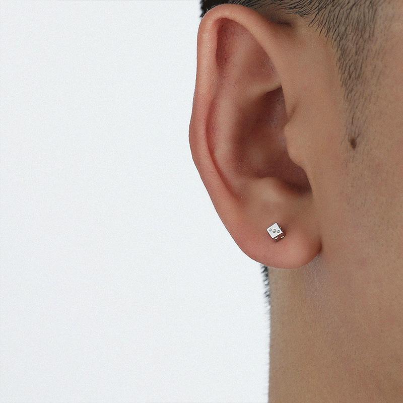 Pendientes de Tachuela de Dados Unisex - Diseño Moderno, Sencillo y Único