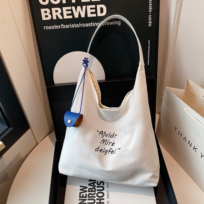 Herbsttrend neue Mode lässige Schulterhandtasche große Kapazität Buchstaben Achseltasche Pendlertasche