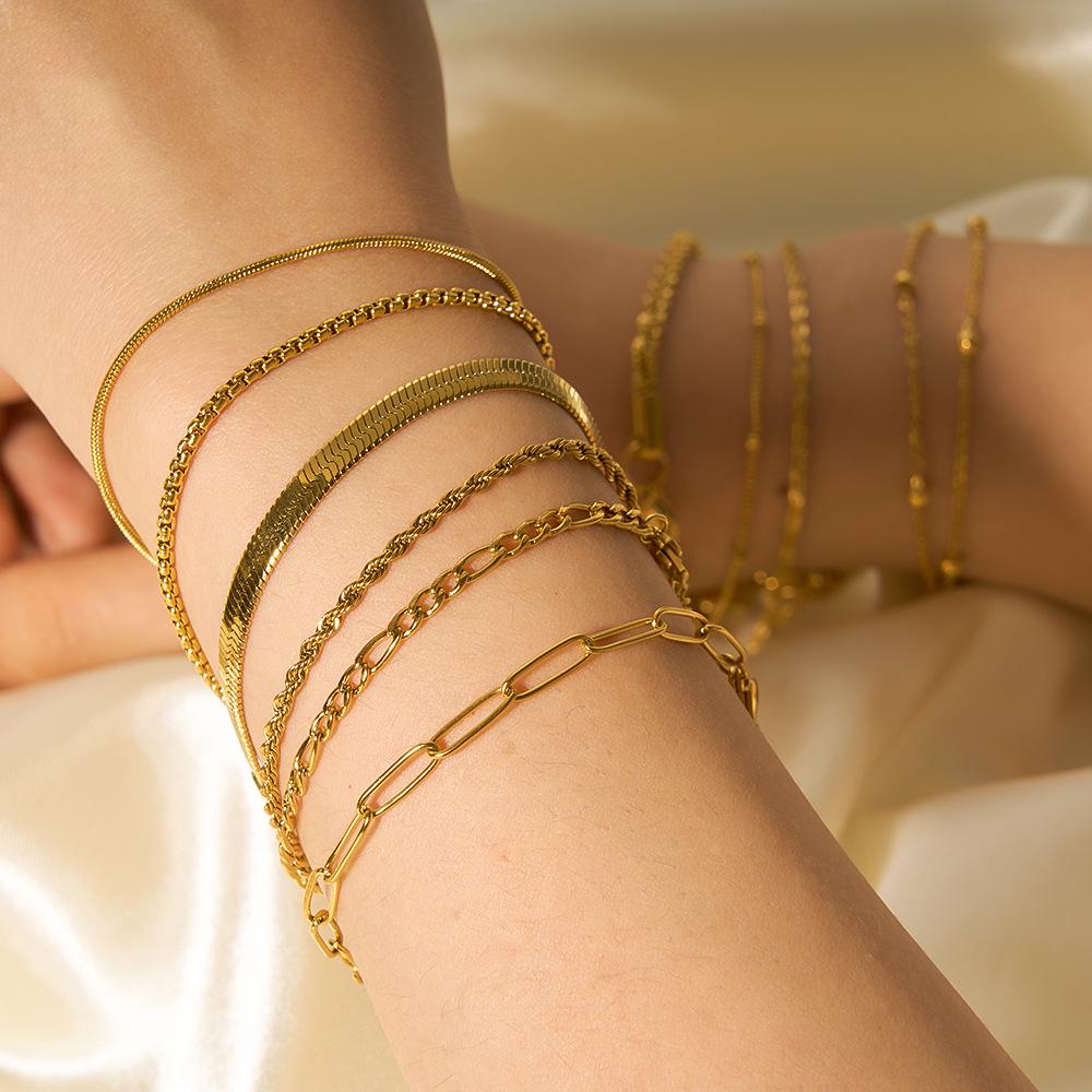 Trendy European & American Fashion Titanium Steel Twist Chain Bracelet for Women