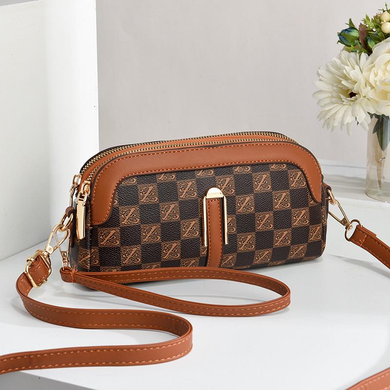 

2024 Korean Style Coin Purse: Versatile Mini Crossbody Bag with Fashion Print 22x5x12 cm охра