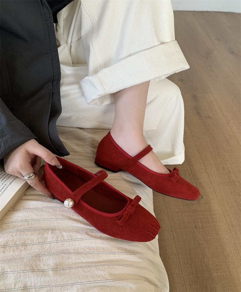 2025 new spring, autumn and winter temperament French thick heel high heel one-word buckle Mary Jane single shoes women's shoes