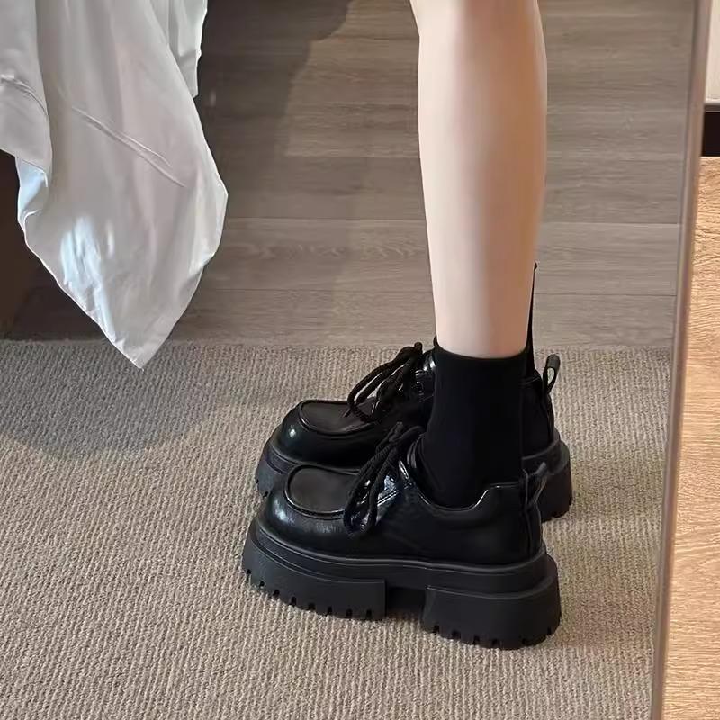 Small Leather Shoes Women's British Style 2025 New Spring Versatile Muffin Platform Soles Japanese Students Lace-up Retro Single Shoes