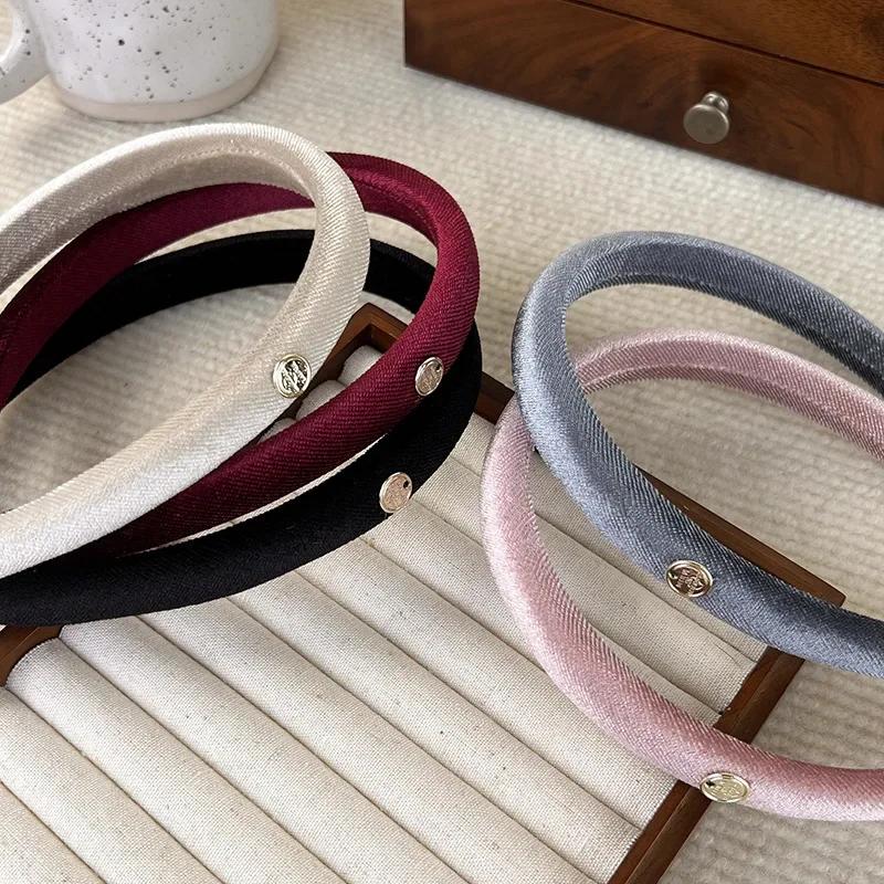Retro Velvet Textured Gold Label Headbands for Woman Girl Temperament Hair Hoop Simple Colorful Hair Bands Fashion New Headdress