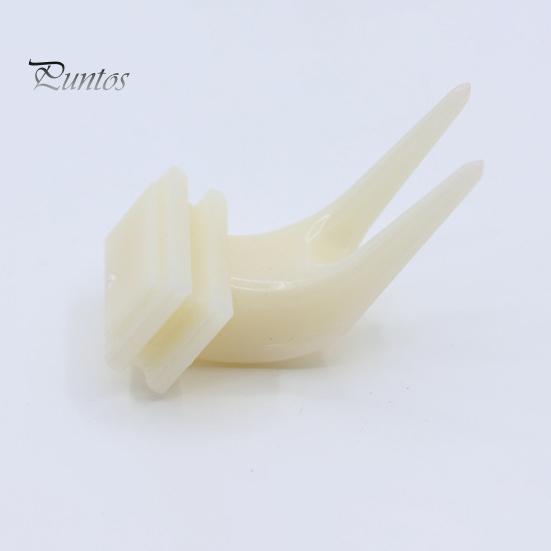 Bird Feeding Fork Food Feeder for Cage, Parrots Cage Holder Fruit Enrichment Fork, Vegetable Tool Forks Cockatoos Treats For Birds