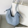 Minimalist wind tote bag large capacity women's new commuter bag simple soft leather shoulder bag women