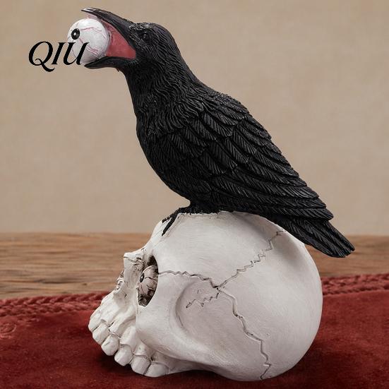 Desktop Halloween Decor Raven on Skull Home Decor, Gothic Crow Eyeball Detail Statue, Bird Perching Skeleton Figurine, Macabre Ossuary