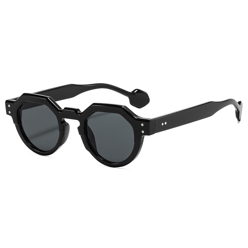 

Fashion Small Irregular Square Sunglasses Women Retro Round Shades UV400 Men Rivets Punk Sun Glasses as picture