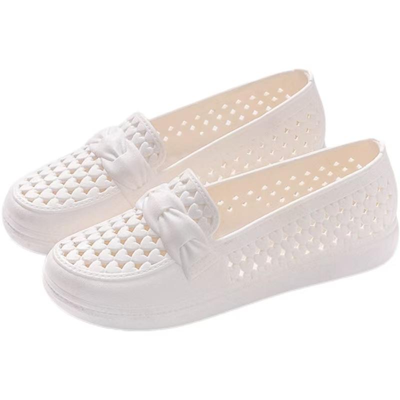 

2026 Женские летние баотоу с вырезами на плоской подошве сандалии с мягкой подошвой нескользящие легкие шлепанцы пляжные сандалии с круглым носком пещерные сандалии 36 белый