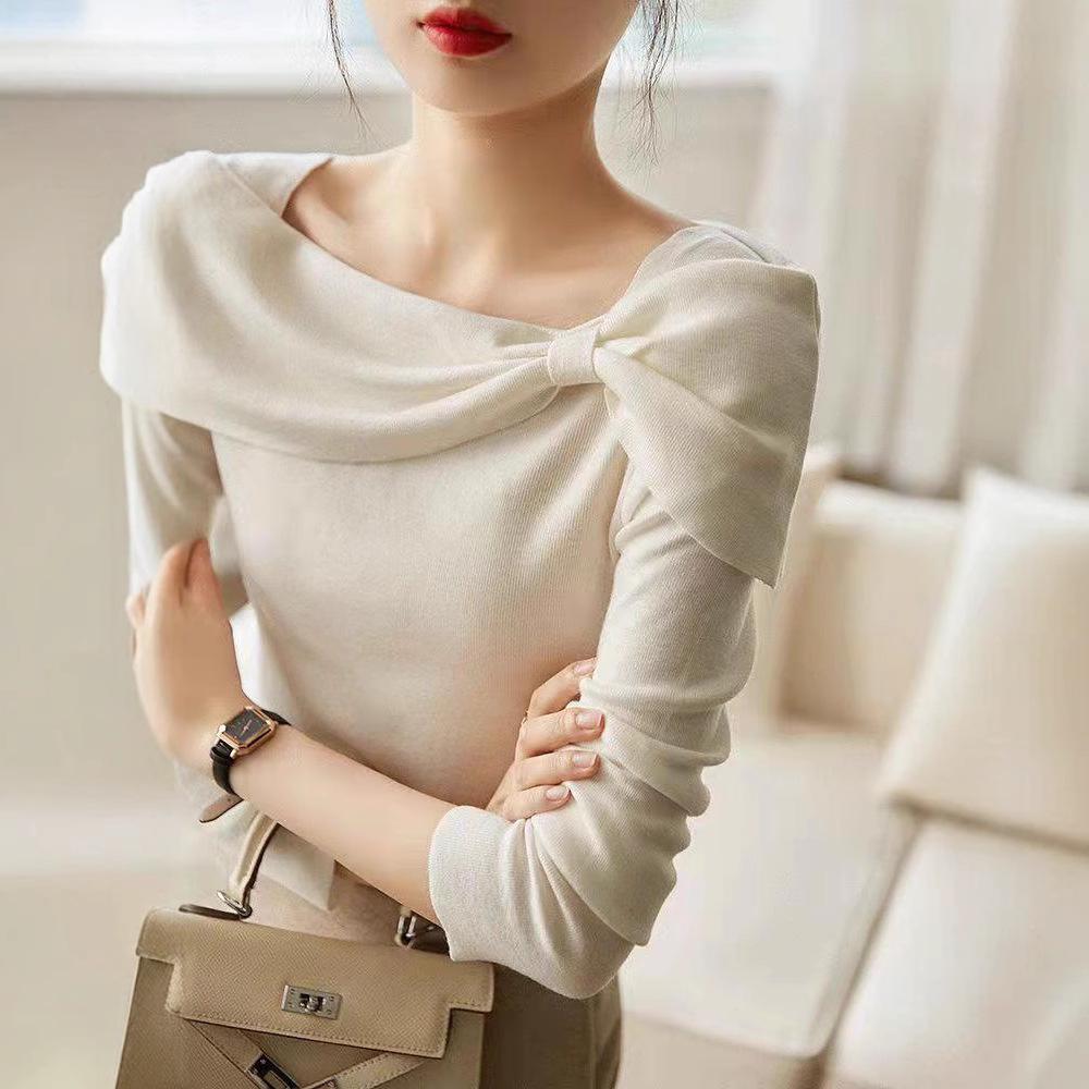 "2024 Autumn Women's Elegant French Bowknot Off-Shoulder Sweater"