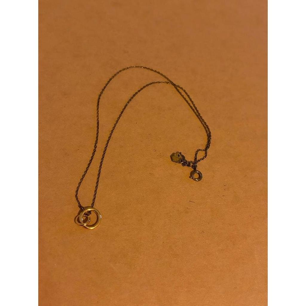 Used jouete necklace