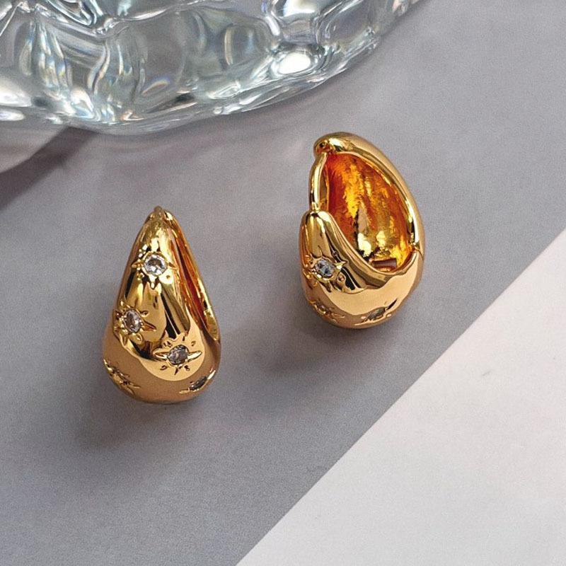 Female Circle Water Droplet Retro Niche Earrings