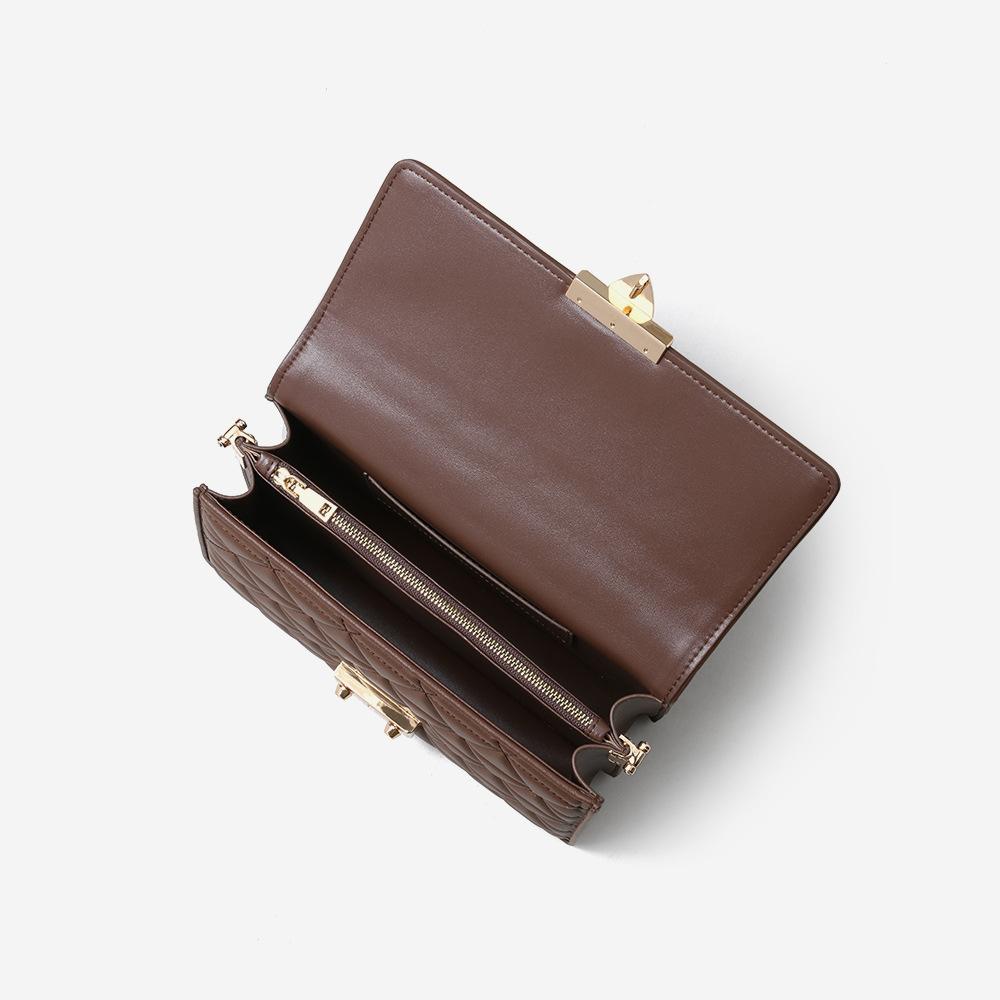 New Niche High-end Leather Small Fragrant Wind Rhombus Chain Underarm Small Square Bag Single Shoulder Messenger Bag Women's Bag