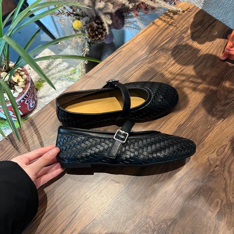 First Layer Sheepskin Insole Mary Jane Shoes Women's 2026 Spring Flat-bottomed Woven Fashion Shoes