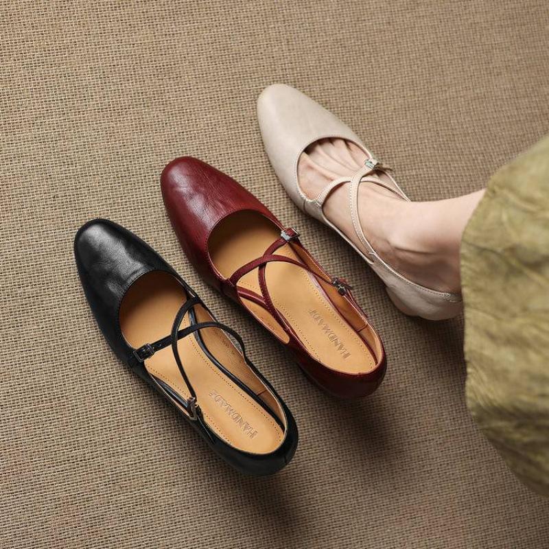 Four seasons wear women's sheepskin single shoes solid color large size women's shoes low top shallow mouth foot cover comfortable beef tendon sole hi