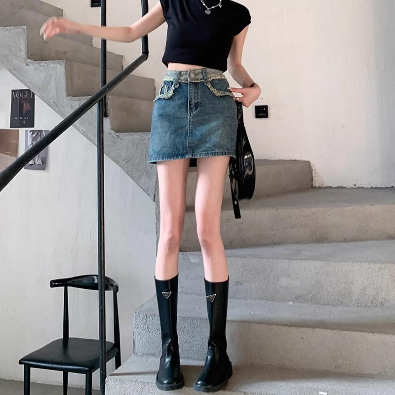 

Women s 2025 Summer High-Waisted Denim A-Line Skort: Raw Edge, Hip-Hugging, Spicy Girl Style M