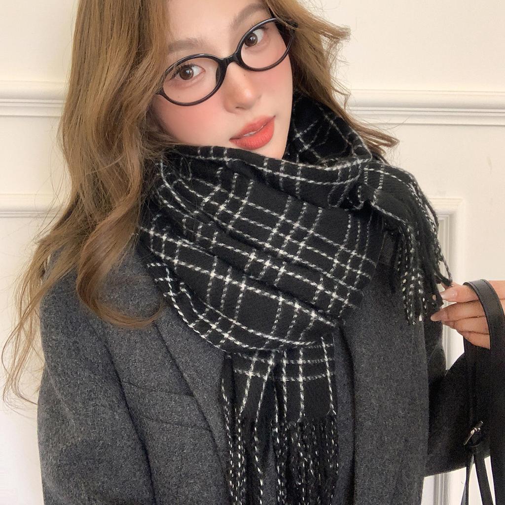 Autumn and winter plaid scarf women's winter high-end sense new versatile warm couple scarf shawl Korean atmosphere