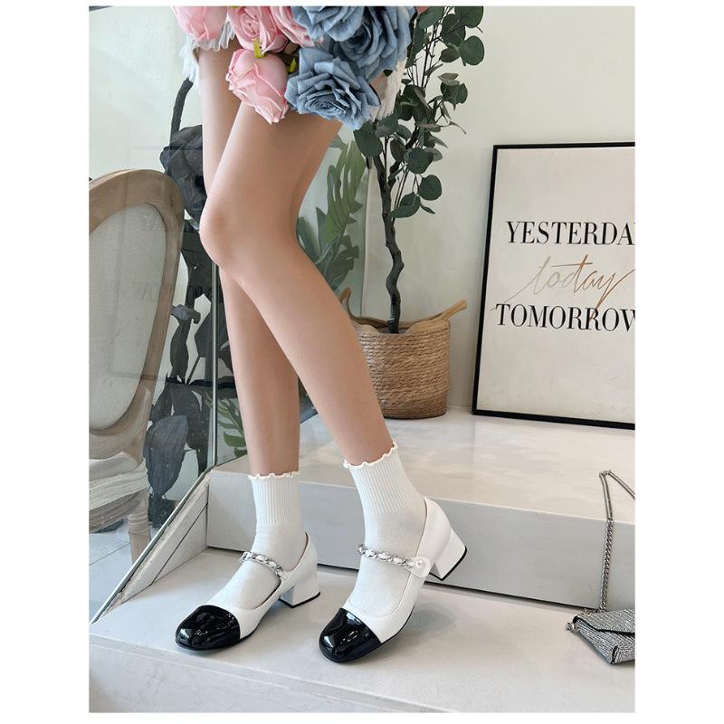 Internet celebrity high heels women's 2025 spring new retro French Mary Jane shoes women's small fragrant pearl thick heel shoes