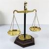 Antique Metal Balance Sculpture Vintage Justice Libra Scale Statue for Elegant Farmhouses Home and Office Decoration