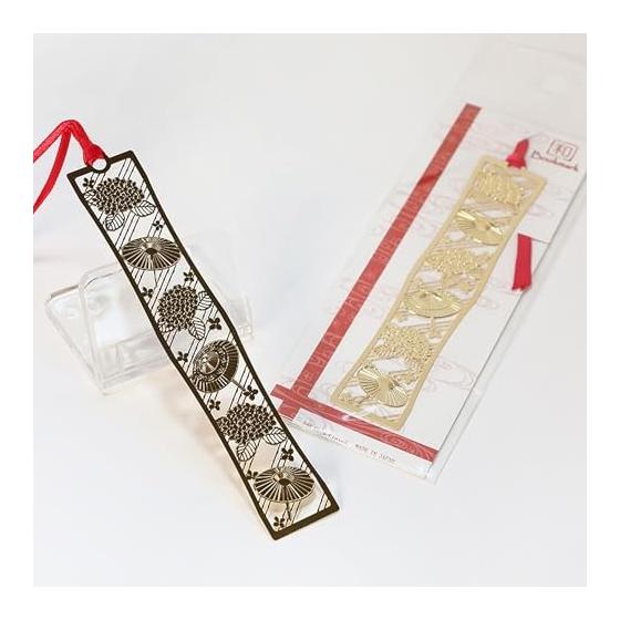 Bookmark, Japanese Hydrangea & Umbrella Design, Gold, WAG027, Metal, Durable, Delicate, Japanese Pattern, Beautiful, Tall Silhouette, Practical