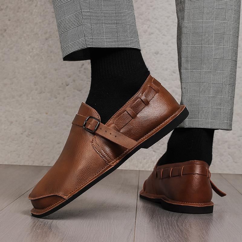Fashion Summer Breathable Leather Casual Loafers Retro Style Quality Handmade Stitched Leather Shoe Fashion Men Business Commuting Shoes
