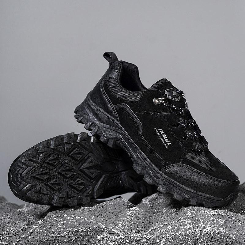 Outdoor men's mountaineering shoes wear-resistant climbing field training couple women's sports shoes low-top new models