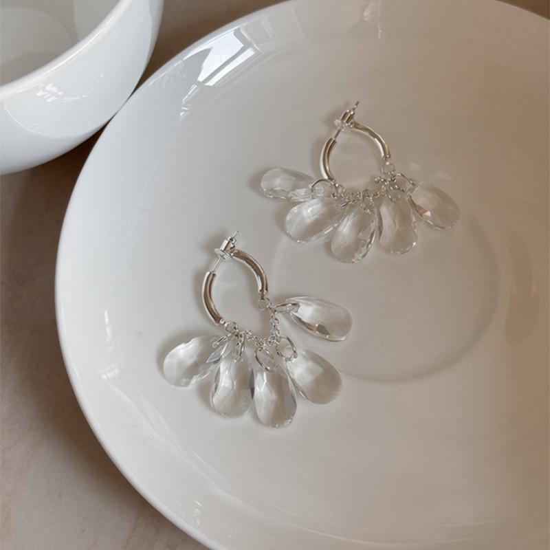 Exquisite Crystal Clear Water Drop Tassel Earrings: Versatile Twinkling Pendants for a Slimmer Face Look - 2026 Style