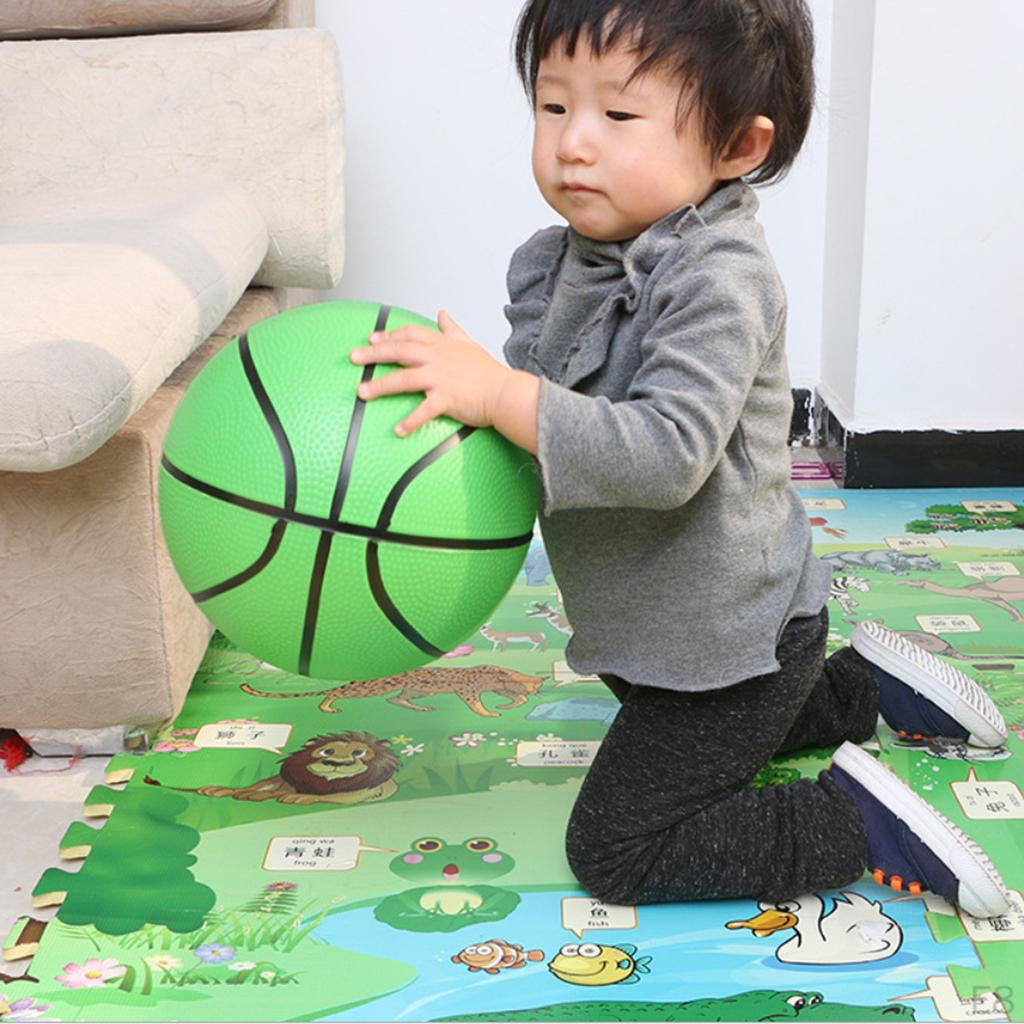 8 . Mini Baloncesto de 5'' Juguete Deportivo para Niños al Aire Libre Regalo de Cumpleaños, Plástico PVC