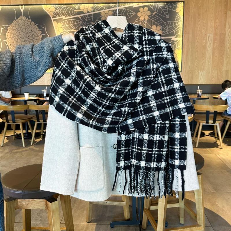 

Premium atmosphere cross grid scarf winter versatile warm student scarf British street style scarf 65-180CM чёрный