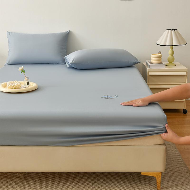 

2024 Новая однослойная простыня из хлопка класса А с вышивкой - Little Whale Pair of Pillowcases