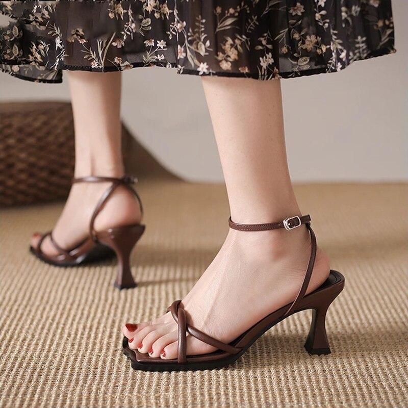Women Sandals Ankle Strap Open Toe Narrow Band Ladies Hight Heel Sandals Solid Color Fashion Retro Female Square Toe Shoes