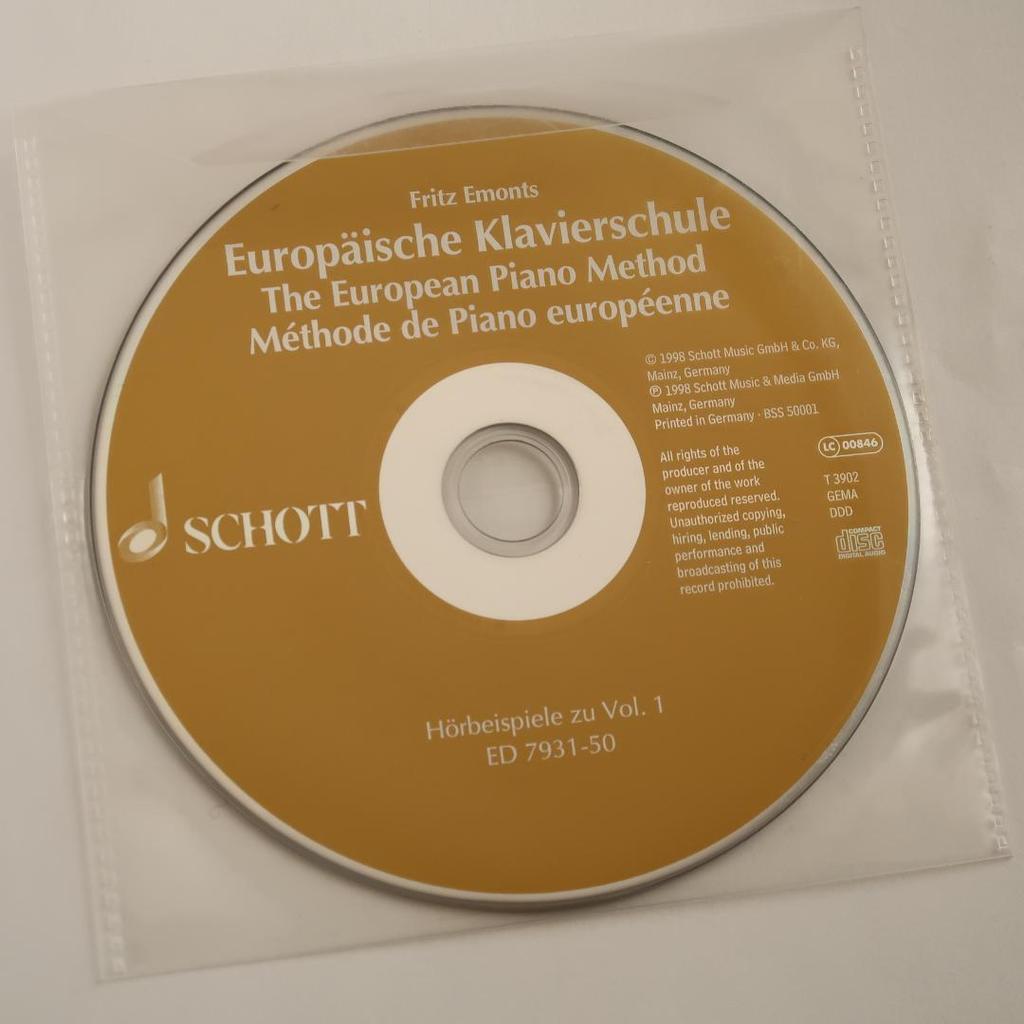 [USED] Sale! Foreign Books - Children's Piano Textbook with CD - Scott Publishing