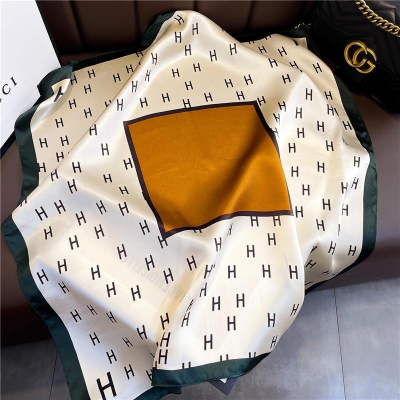 Korean Style Sweet Green Floral Butterfly Faux Silk Scarf - Women’s Versatile Spring/Summer Neck Scarf, 70cm Square.