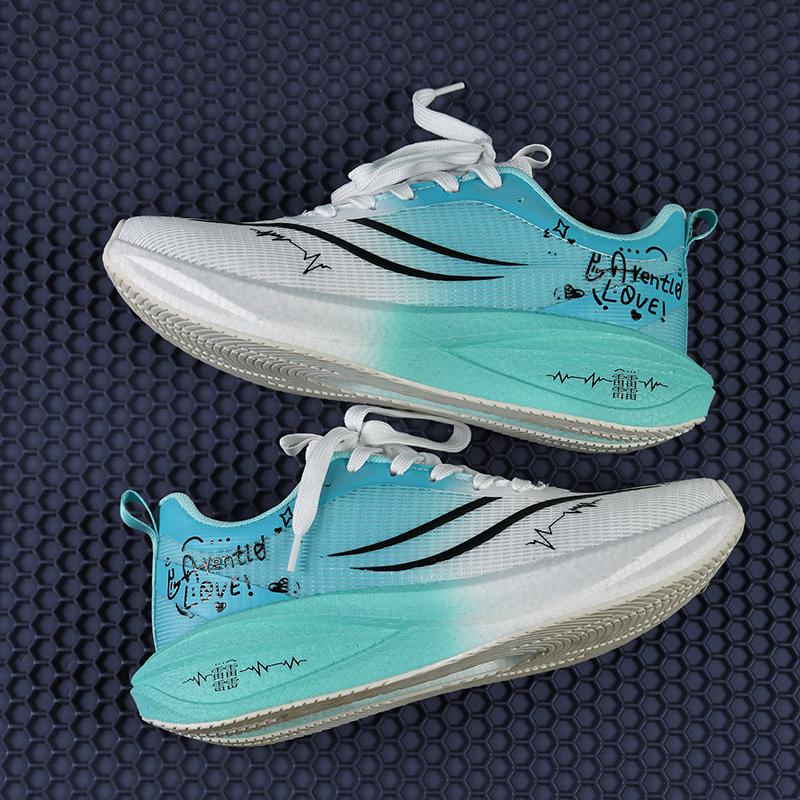 Fashion Outdoor Sneakers For Man Women Hiking Thick Soles Light Weight Breathable Cushion Trainers Jogging Workout Athletic